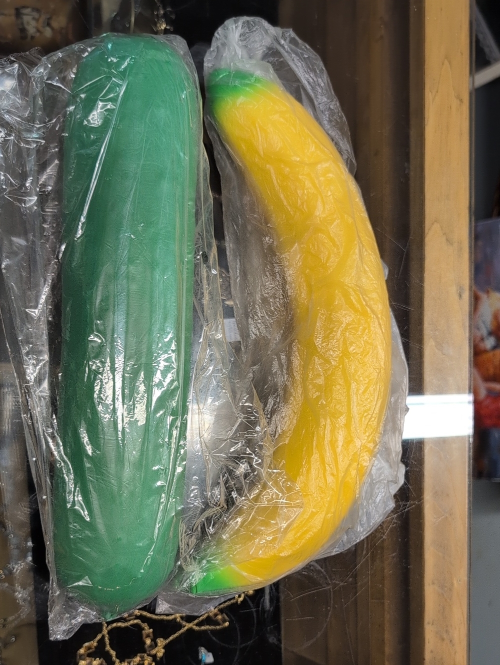 Jumbo Banana And Pickle Set